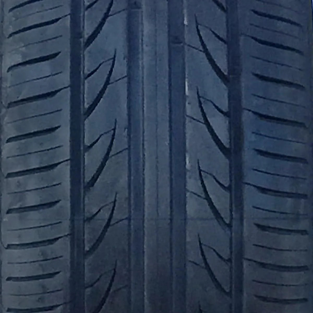 Set of 4 225/55ZR17 All Season Ultra High Performance Tire P74894