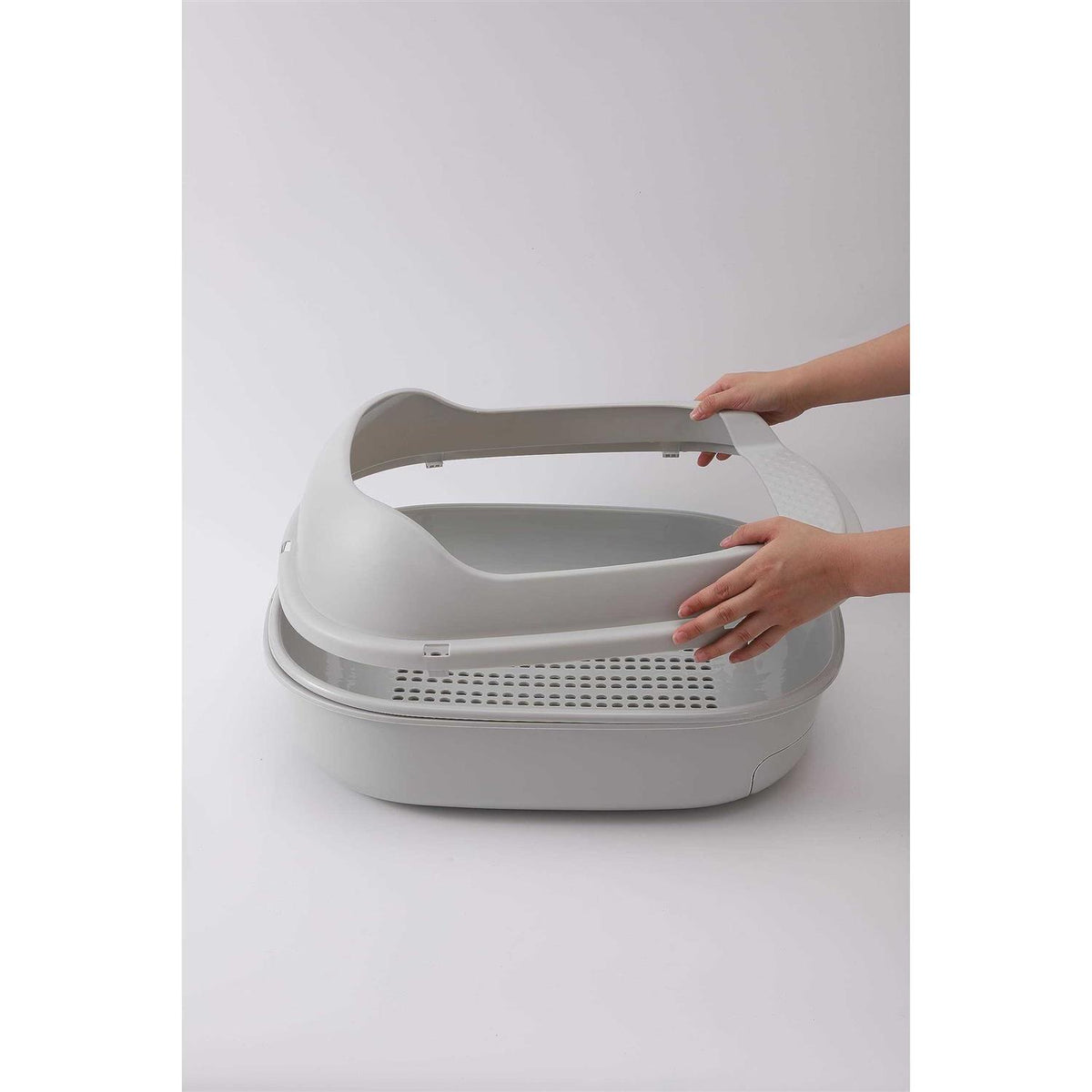 Pellet Cat Litter Box with Sifting System N42745