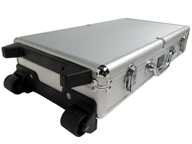 Ivory Tiles Wheeled Aluminum Case Q1163