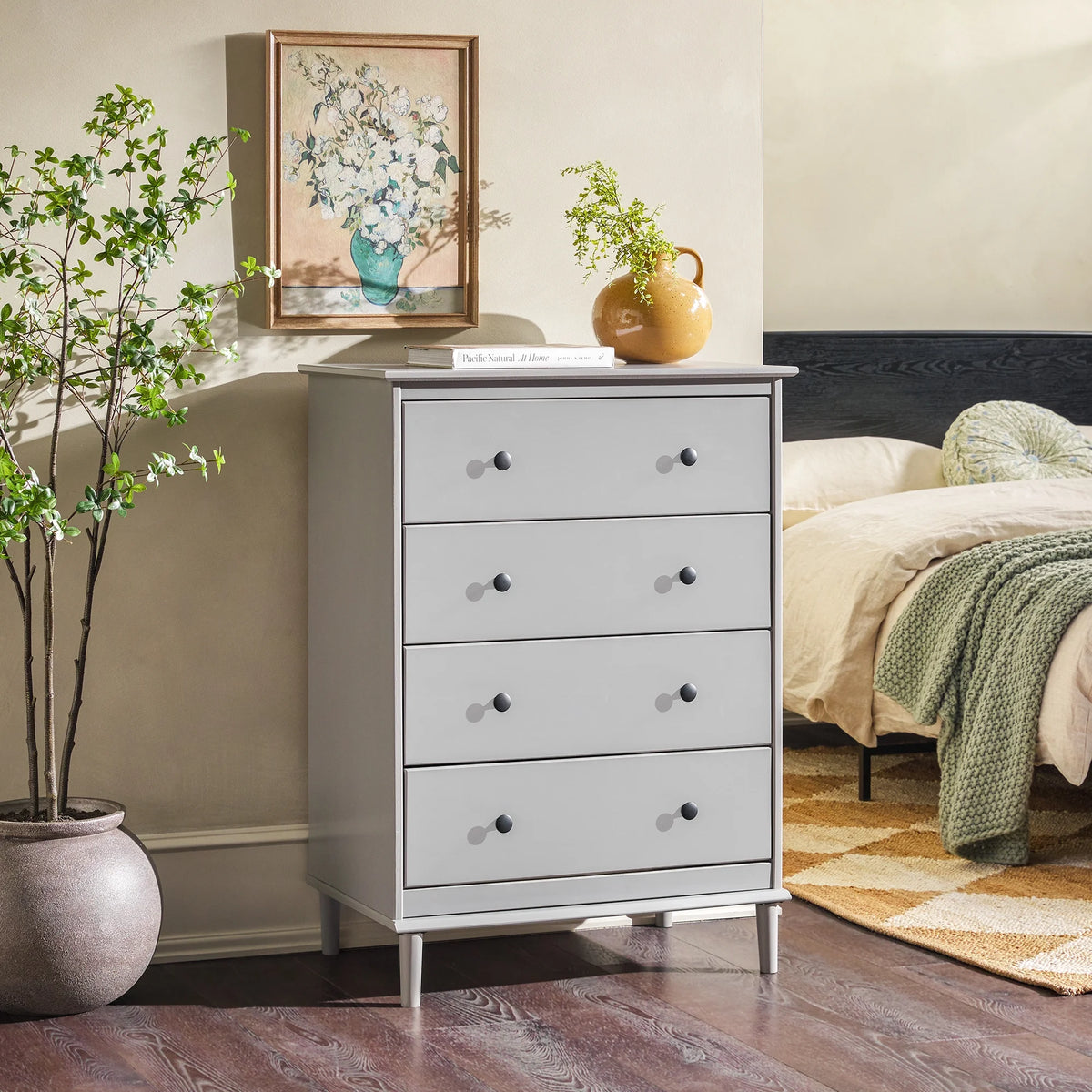 4 Drawer Solid Wood Dresser N568