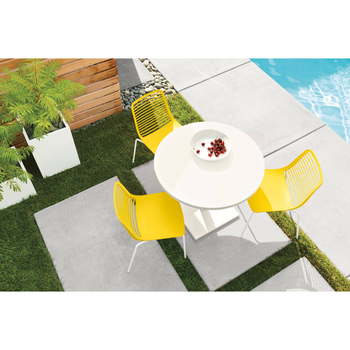 Grey Mini Patio Side Chair U679143