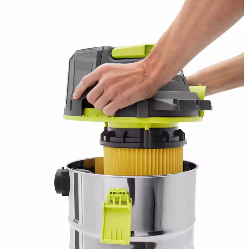 18V Cordless 4.75 Gal. Wet/Dry Vacuum Kit with Battery and Charger W6442