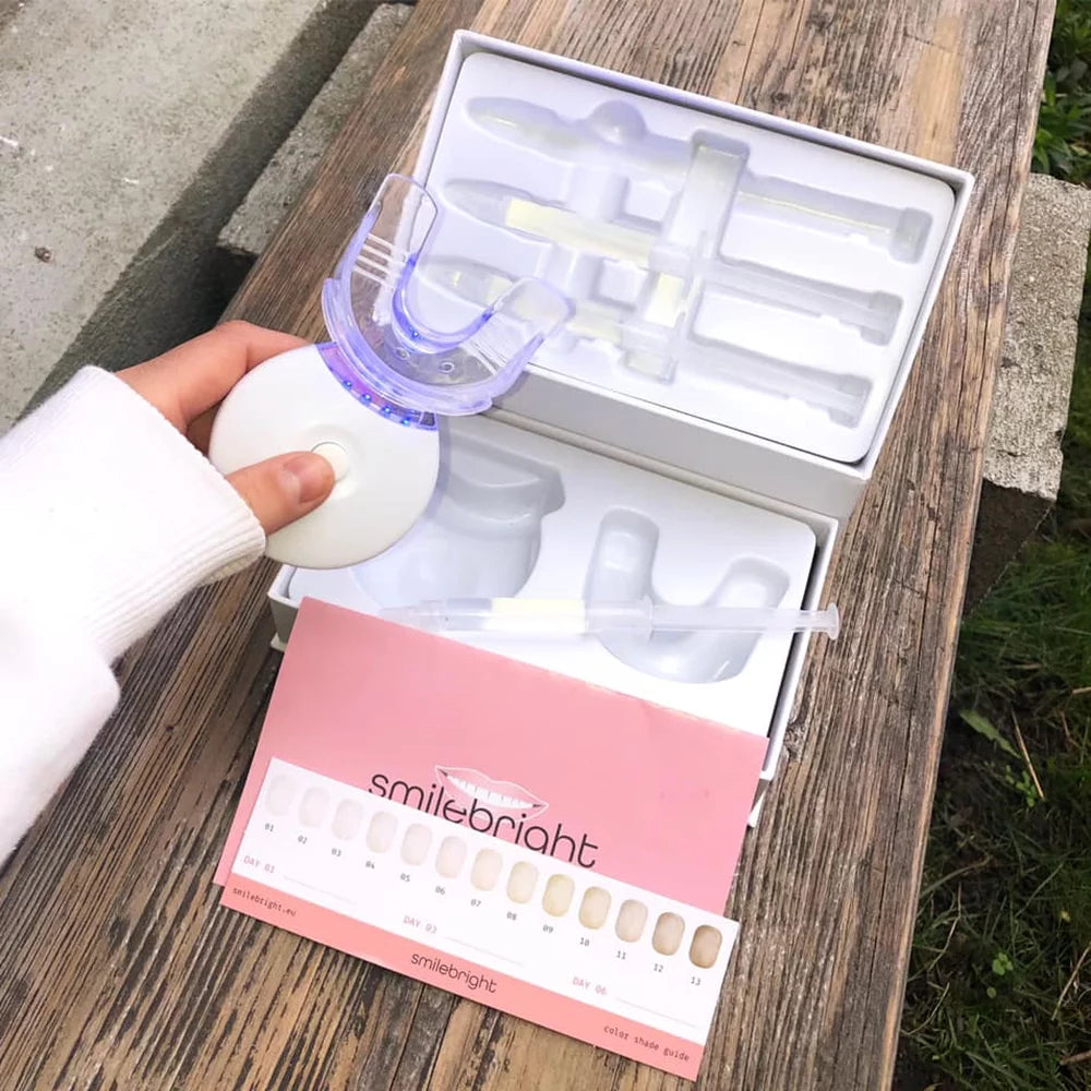 35% Carbamide Peroxide Teeth Whitening Kit with Light Tray R400053