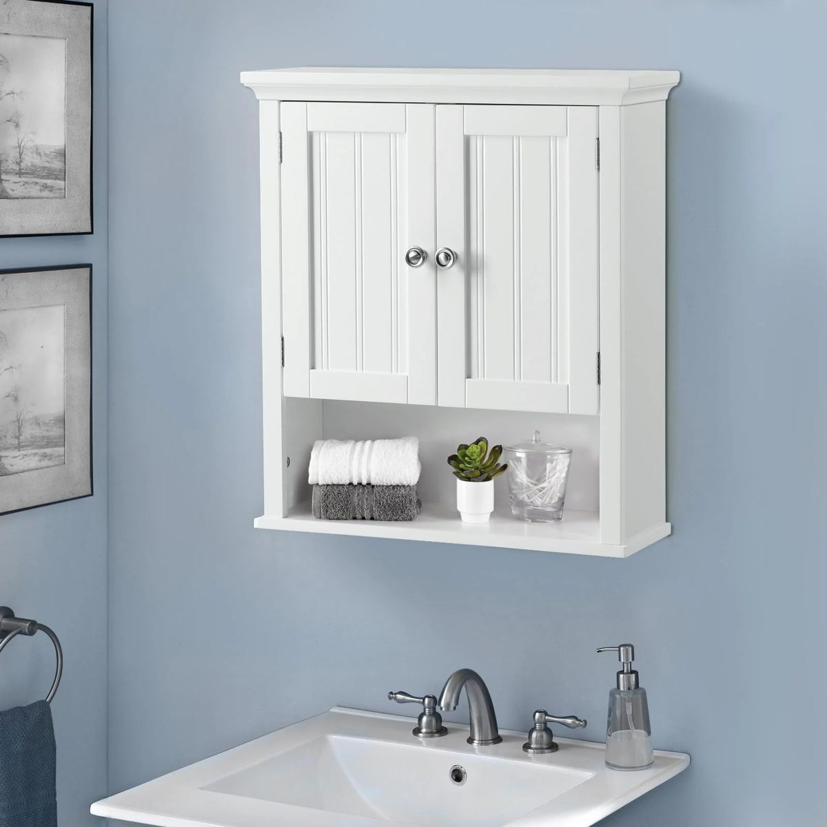 2-Door Wood Wall Cabinet with Shelves in White N4596