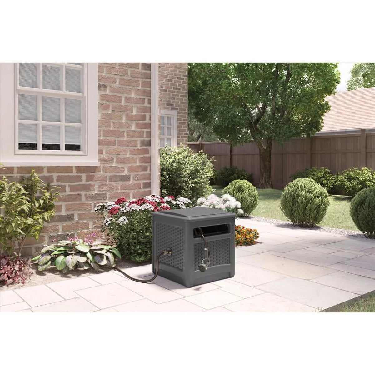 Free Standing Hideaway Hose Reel M804