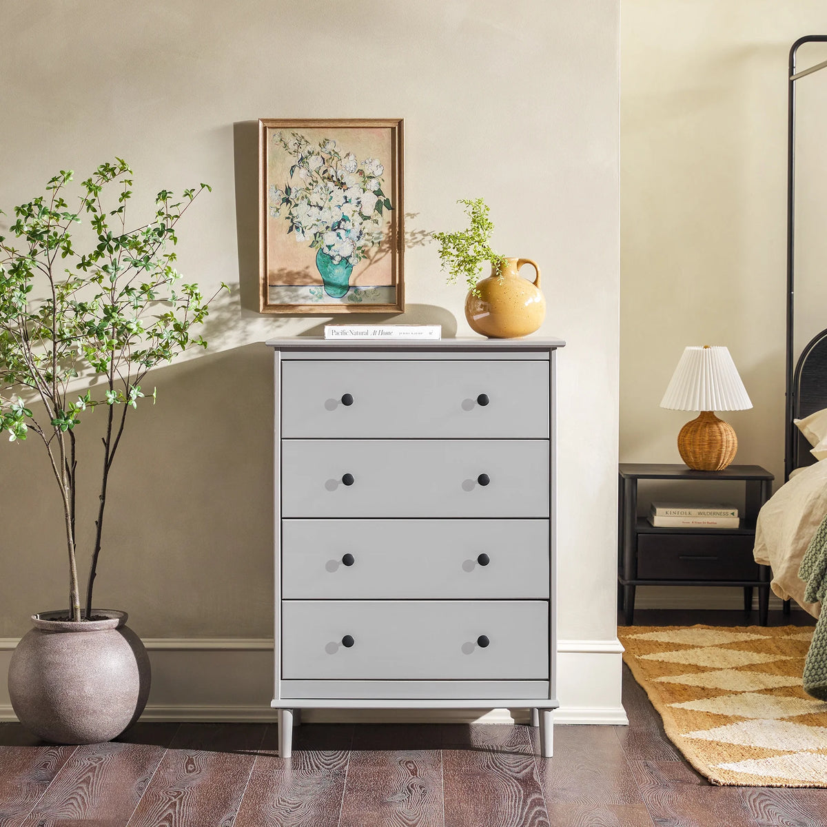 4 Drawer Solid Wood Dresser N568