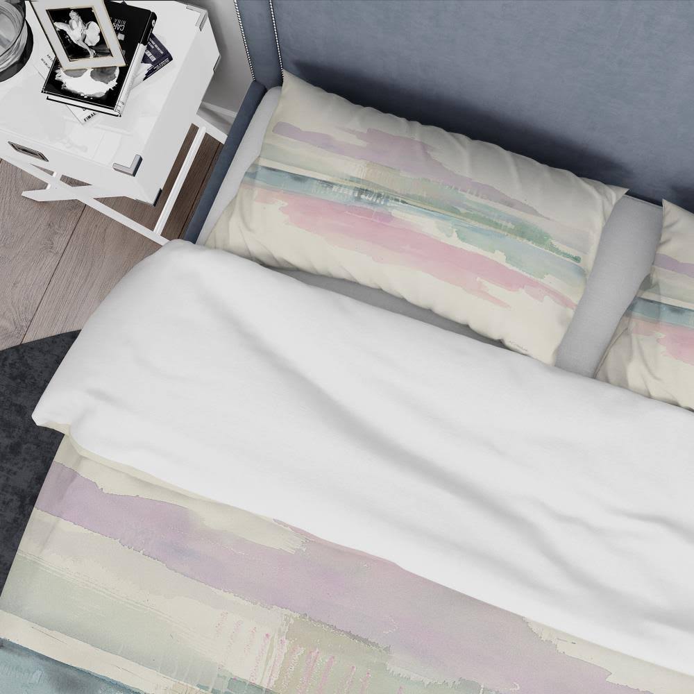 King Geometric Bedding Set with 2 King Shams Q6679