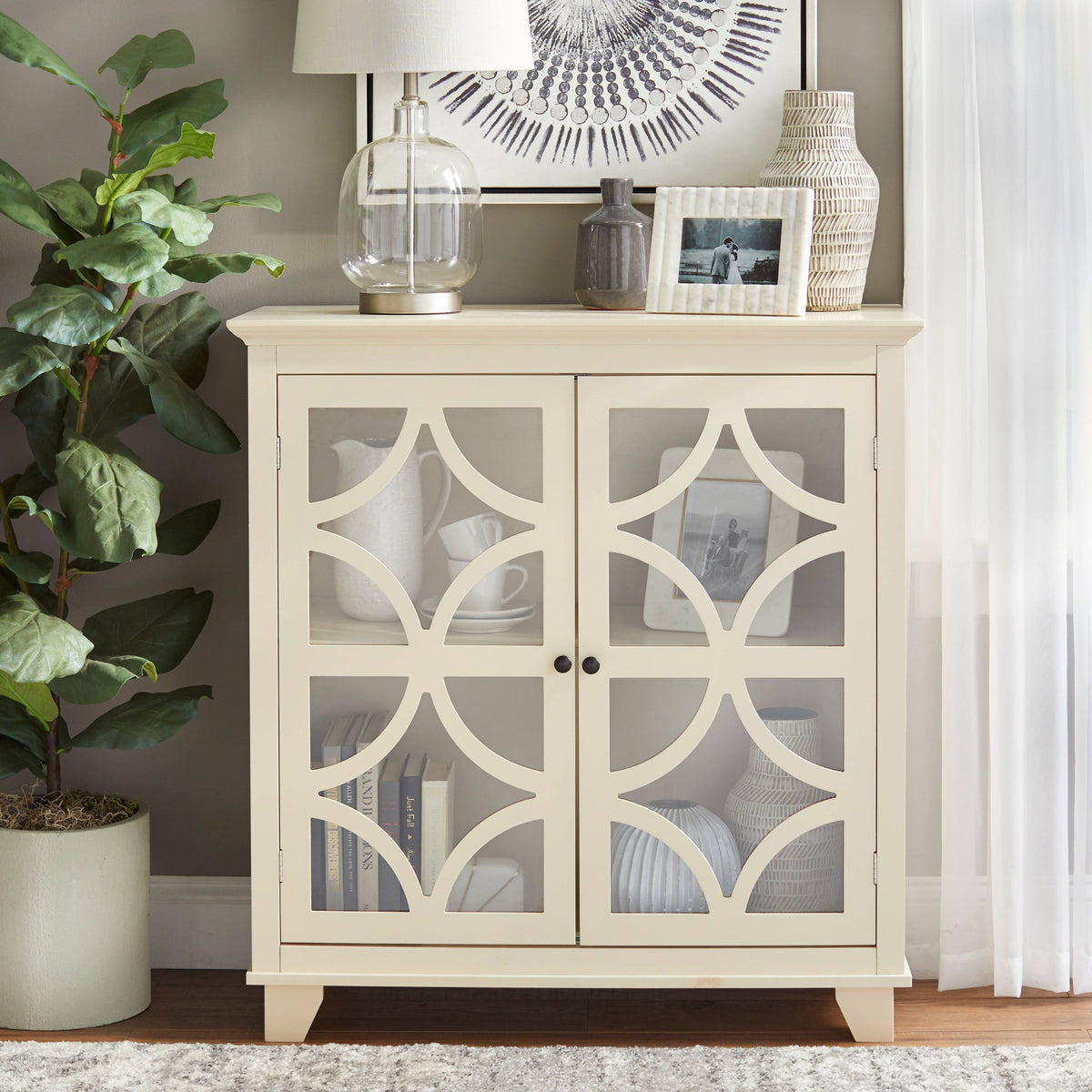 White Cabinet U539