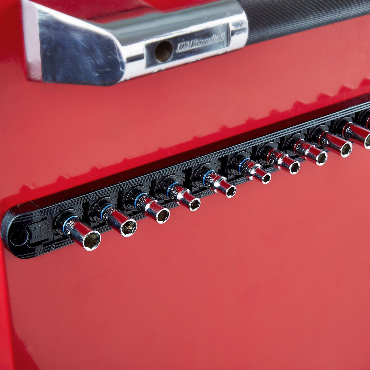 1/4 in. Magnetic Socket Rail with Twist Lock F18117