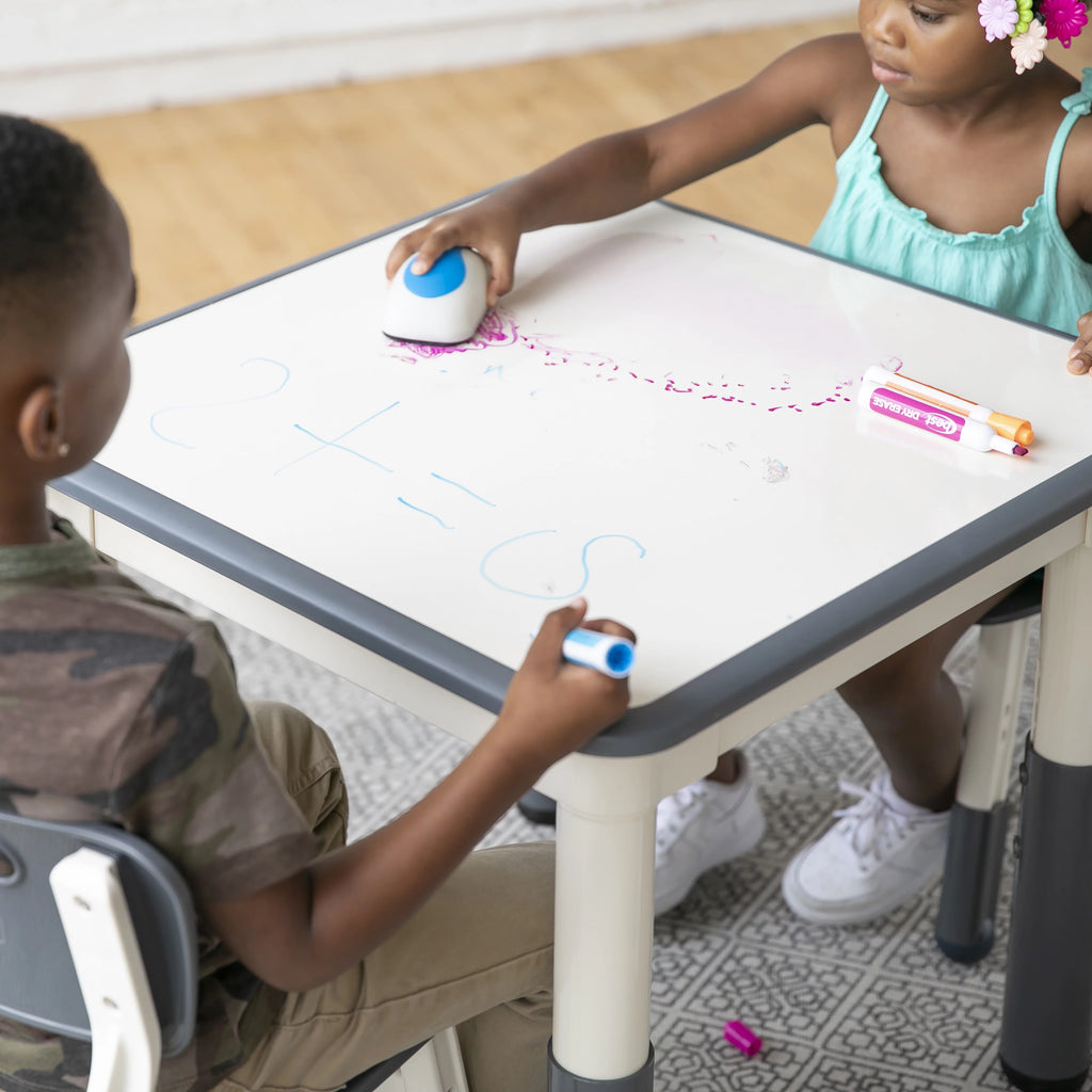 Adjustable Kids Activity Table with 2 Chairs O154812