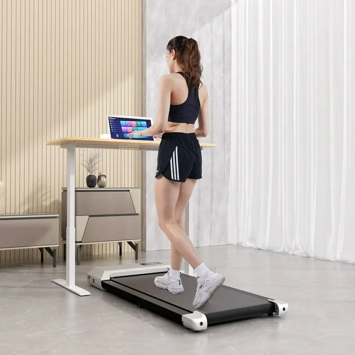 2.5Hp Ultra-Quiet Walking Pad Treadmill with Remote Control W665075
